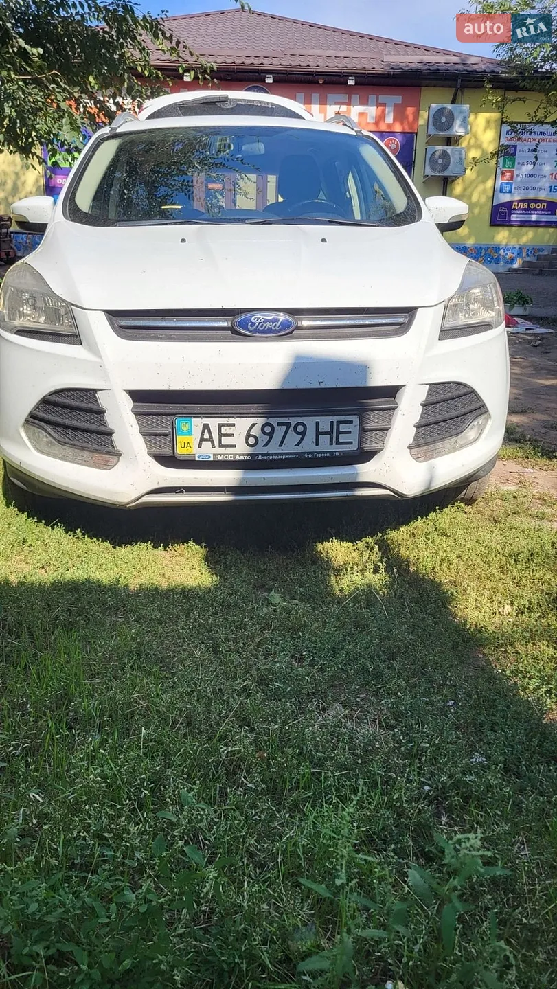 Ford Kuga, 2013