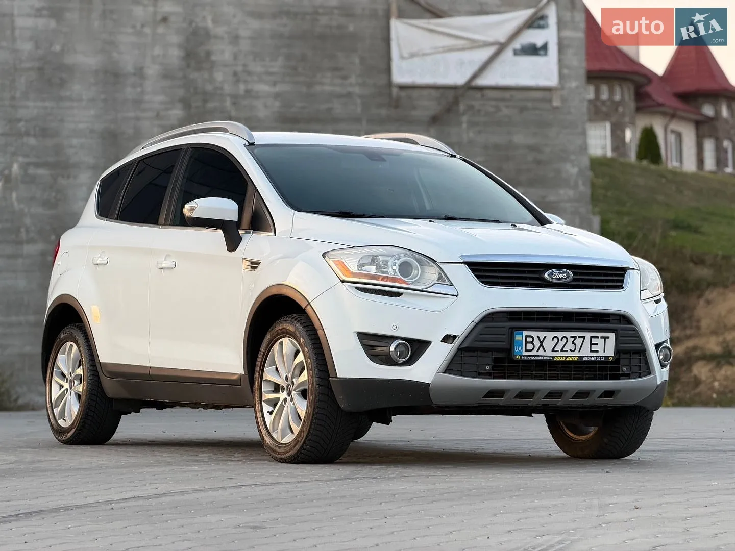 Ford Kuga, 2012