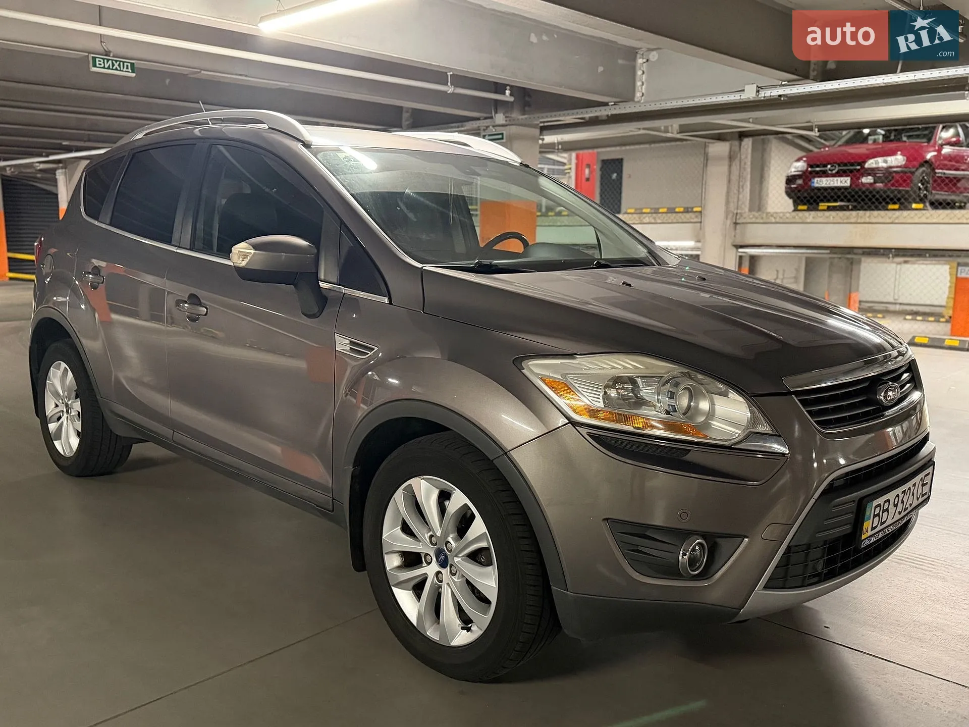 Ford Kuga, 2012
