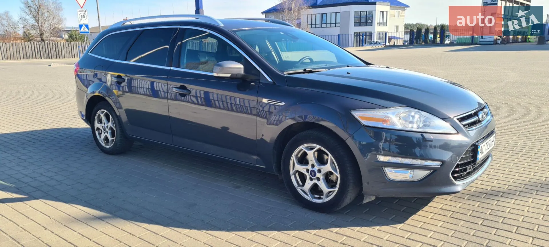 Ford Mondeo, 2011