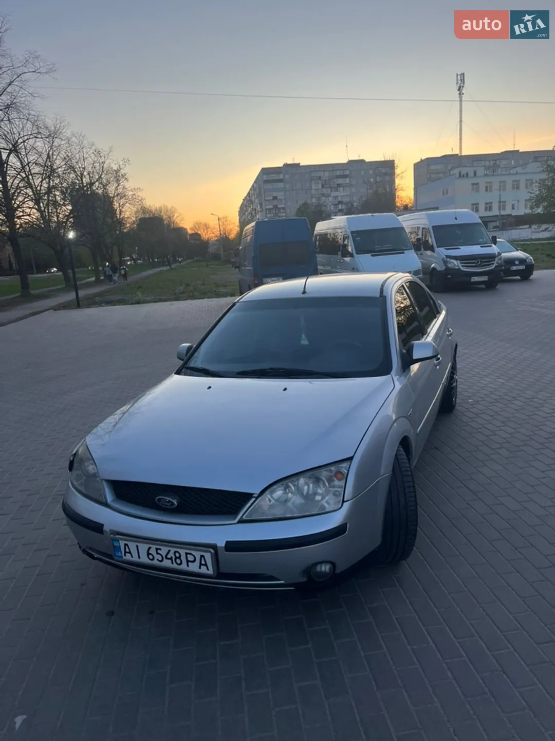 Ford Mondeo, 2001