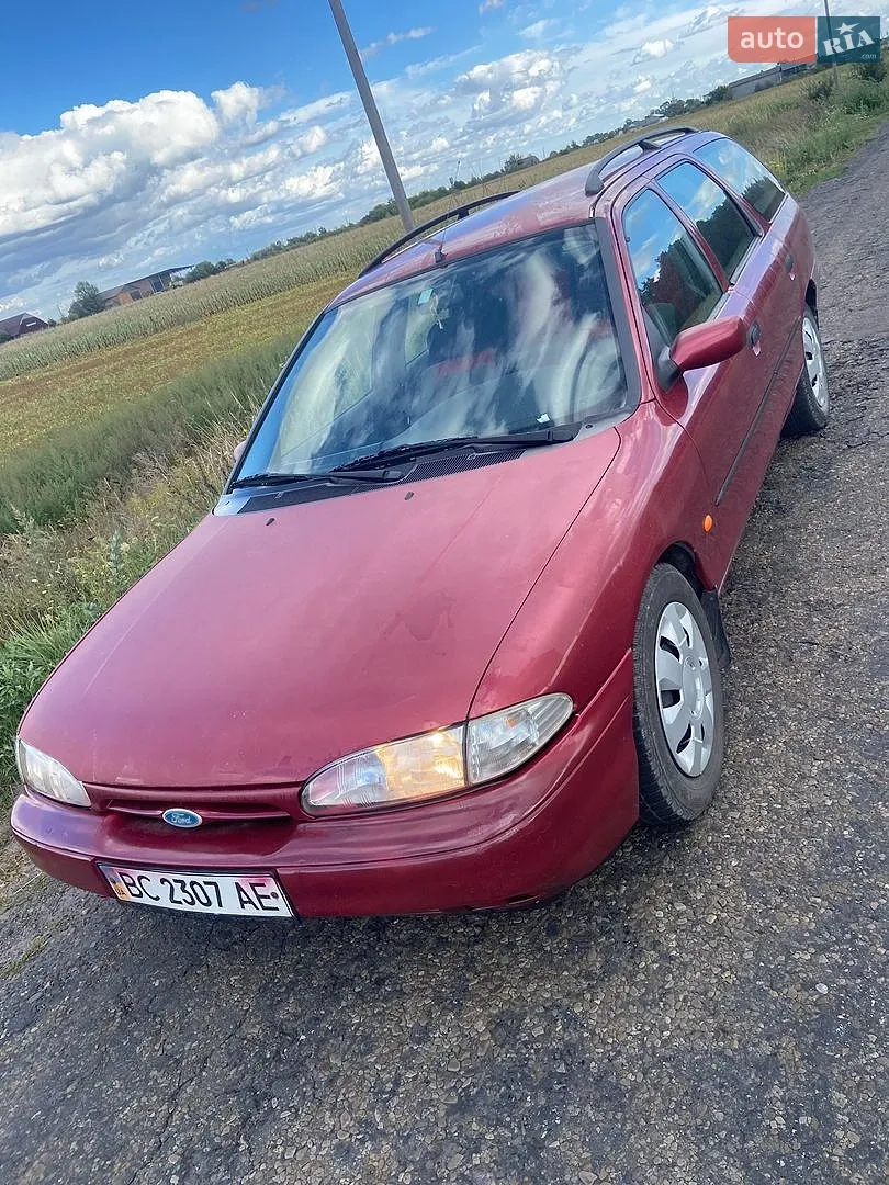 Ford Mondeo, 1996