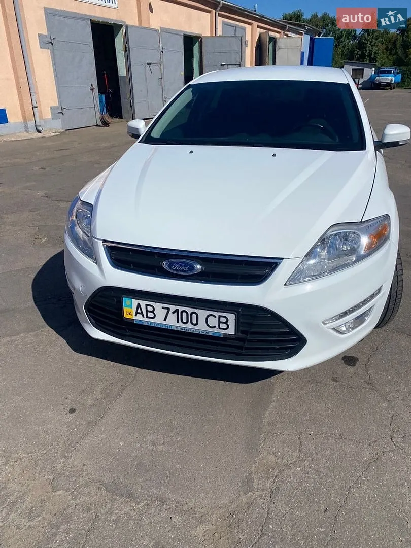 Ford Mondeo 2014 — 1