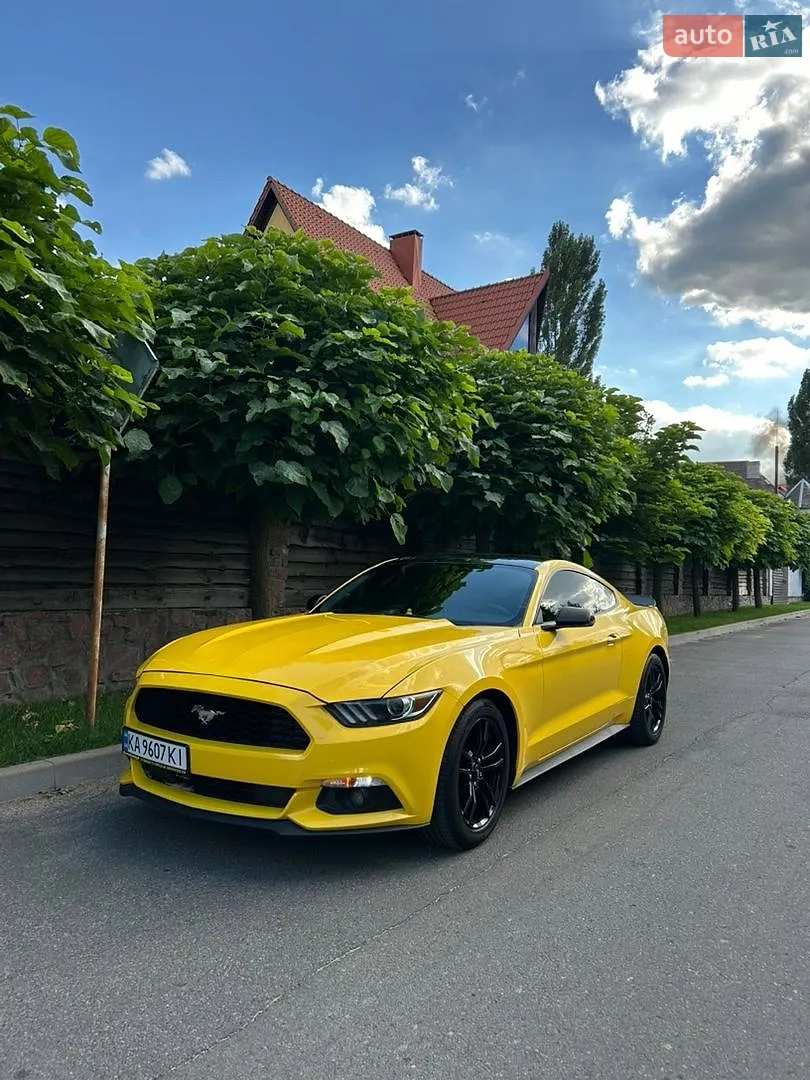 Ford Mustang, 2015
