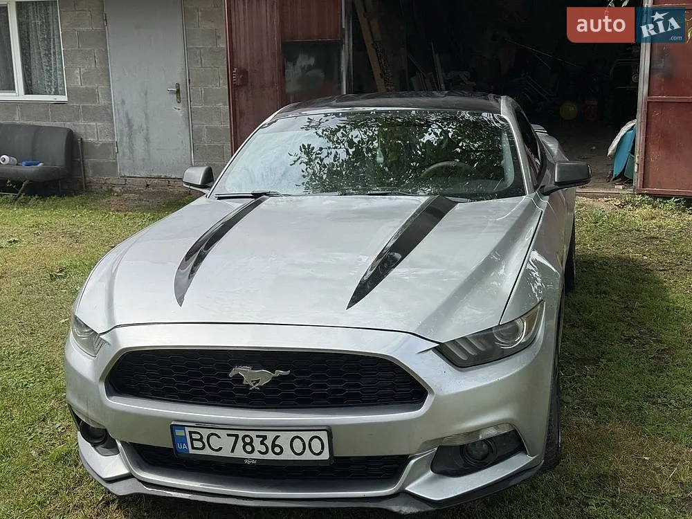 Ford Mustang, 2015