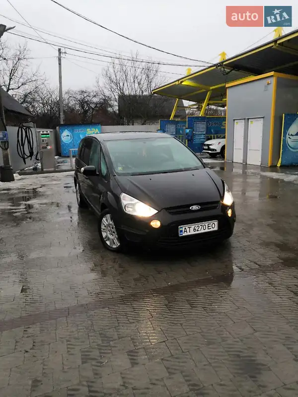 Ford S-Max 2010 — 1