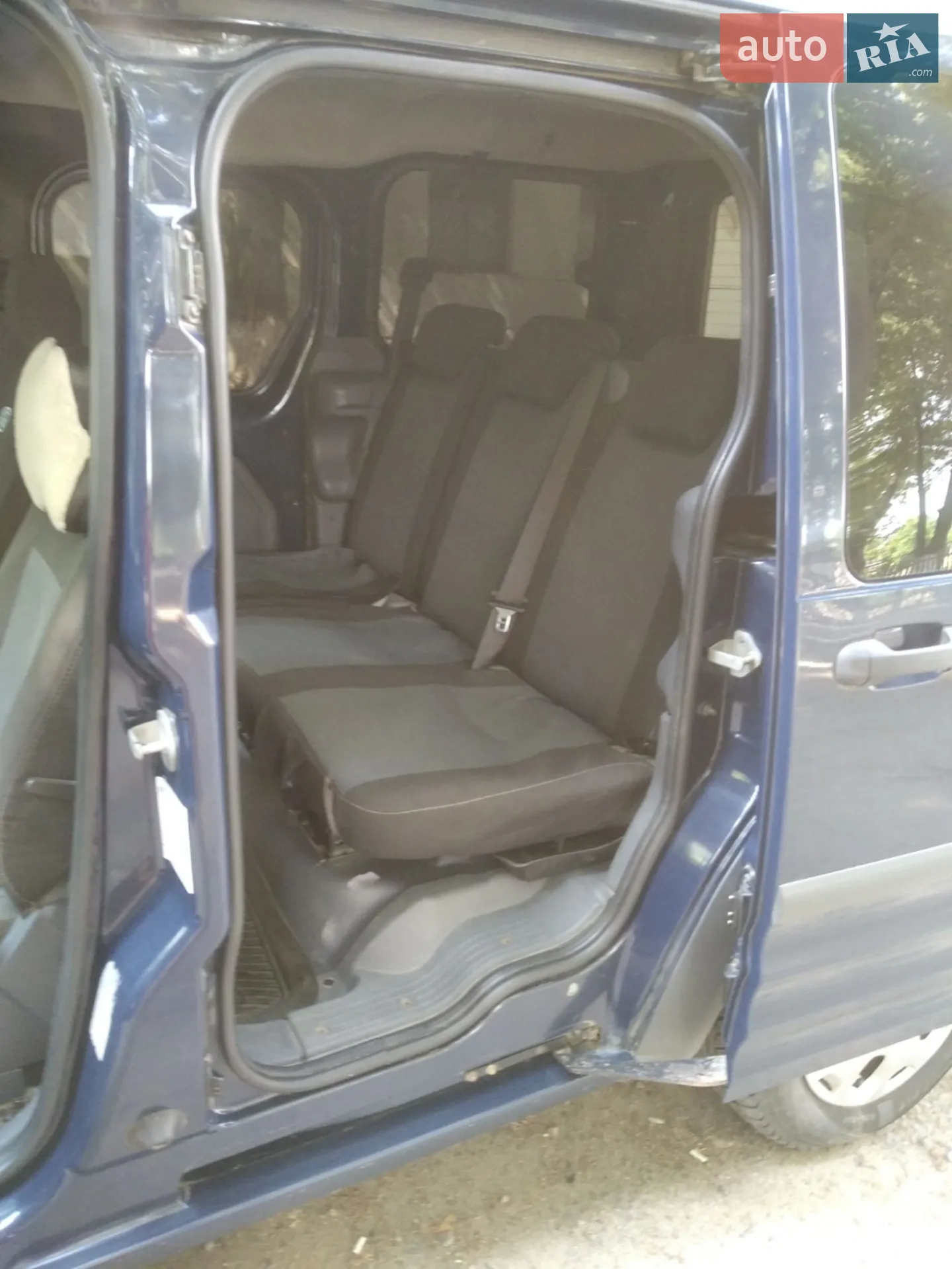Ford Tourneo Connect, 2010