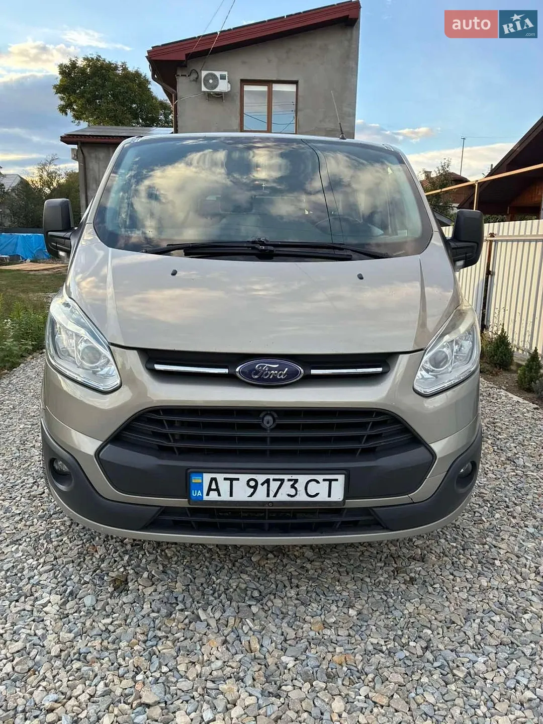 Ford Tourneo Custom, 2013