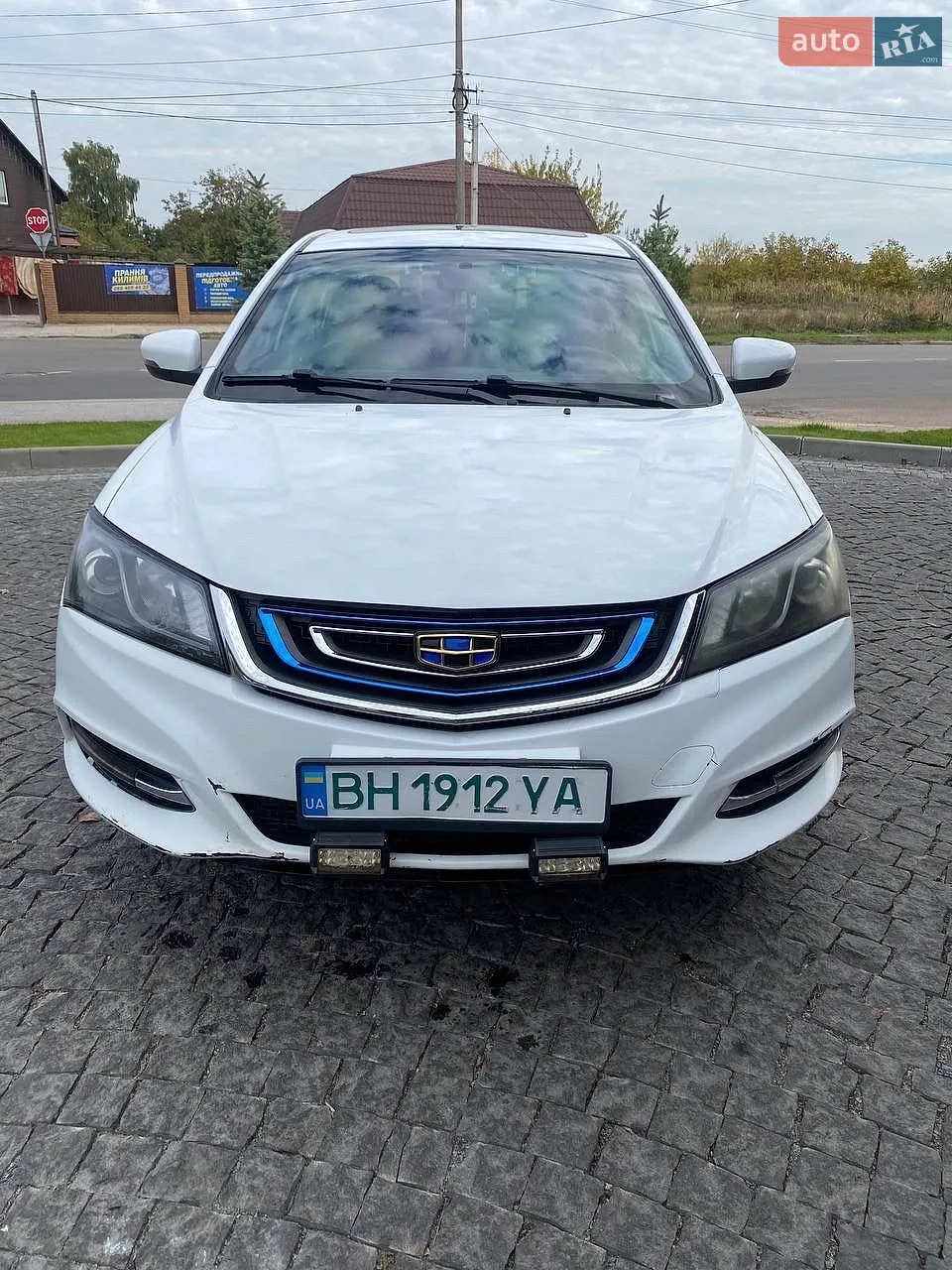 Geely Emgrand EV300 2017 — 1