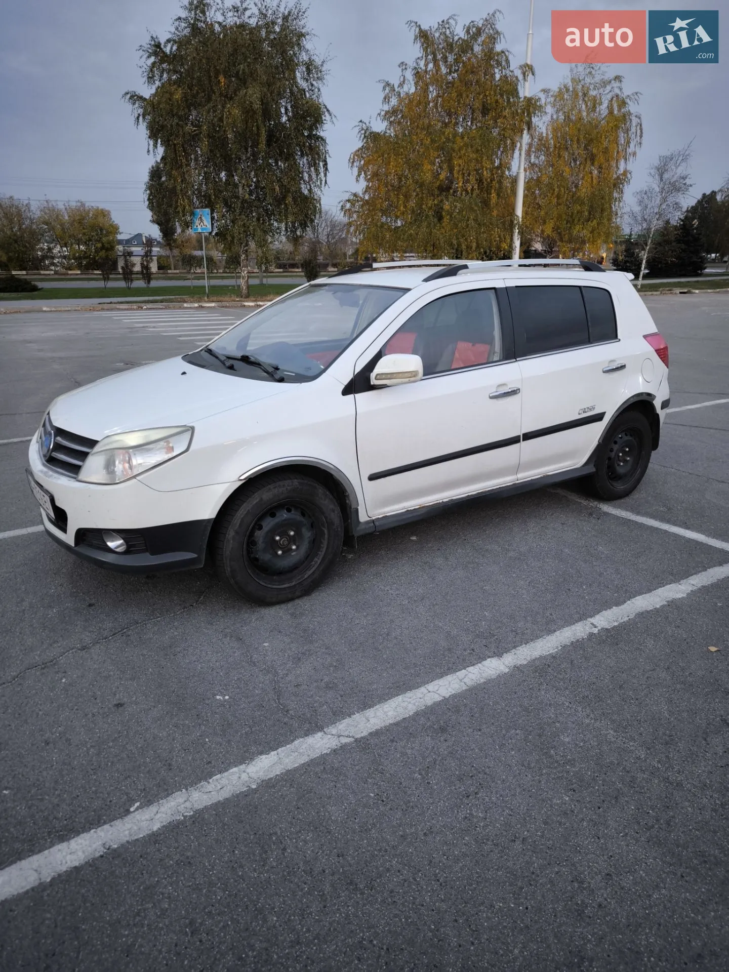 Geely MK Cross, 2012
