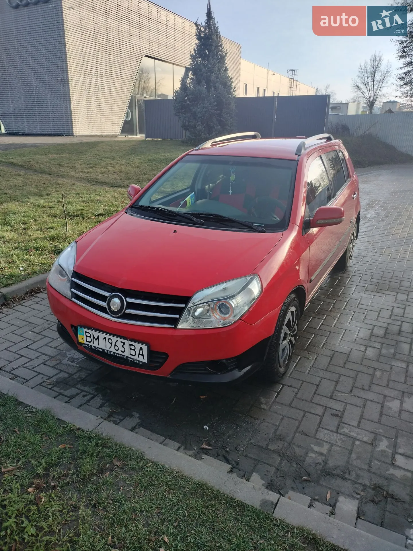 Geely MK Cross, 2013