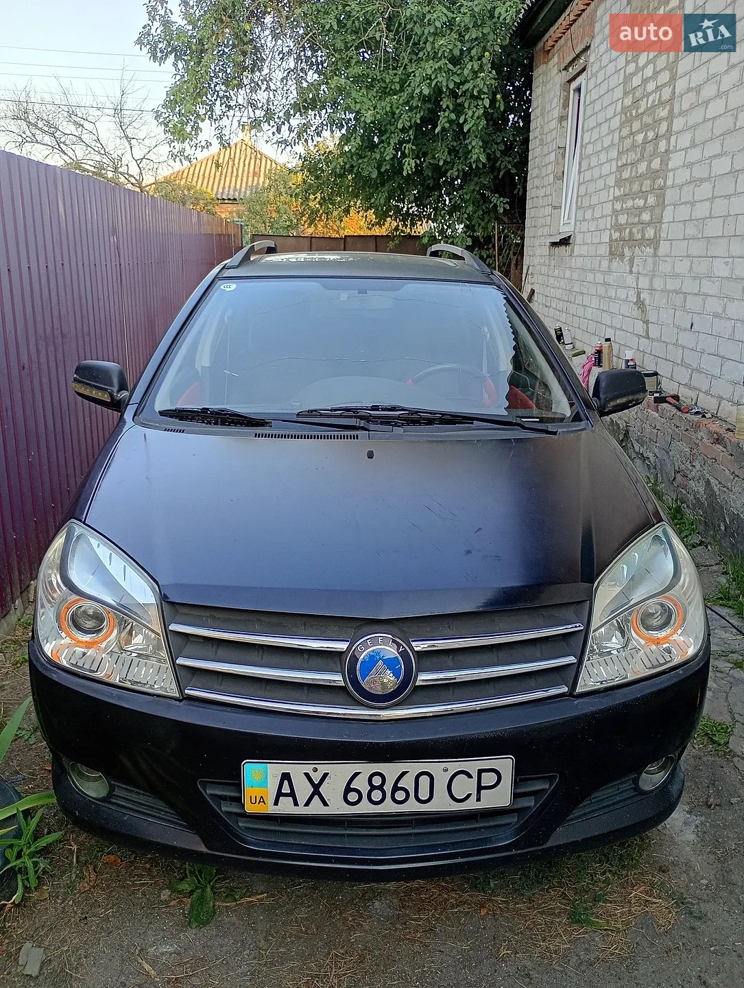 Geely MK Cross, 2012
