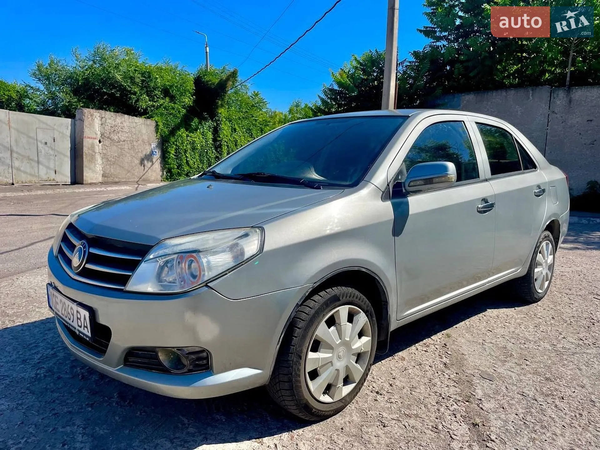 Geely MK, 2013