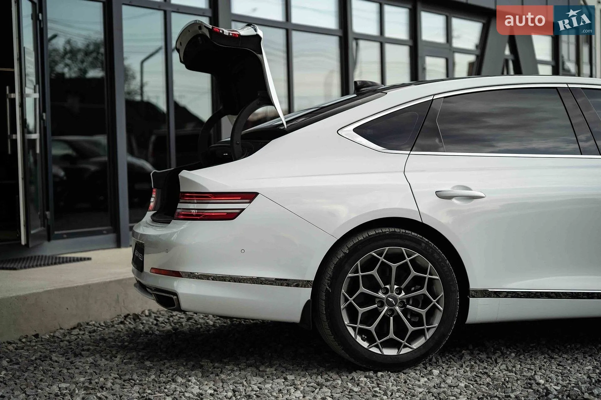 Genesis G80, 2022