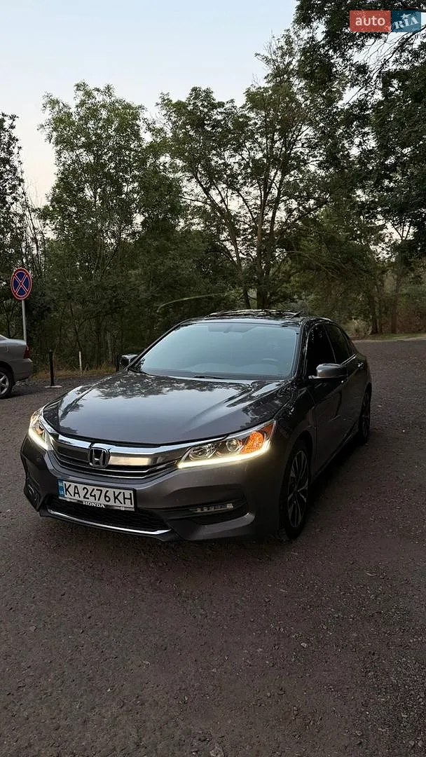 Honda Accord, 2015