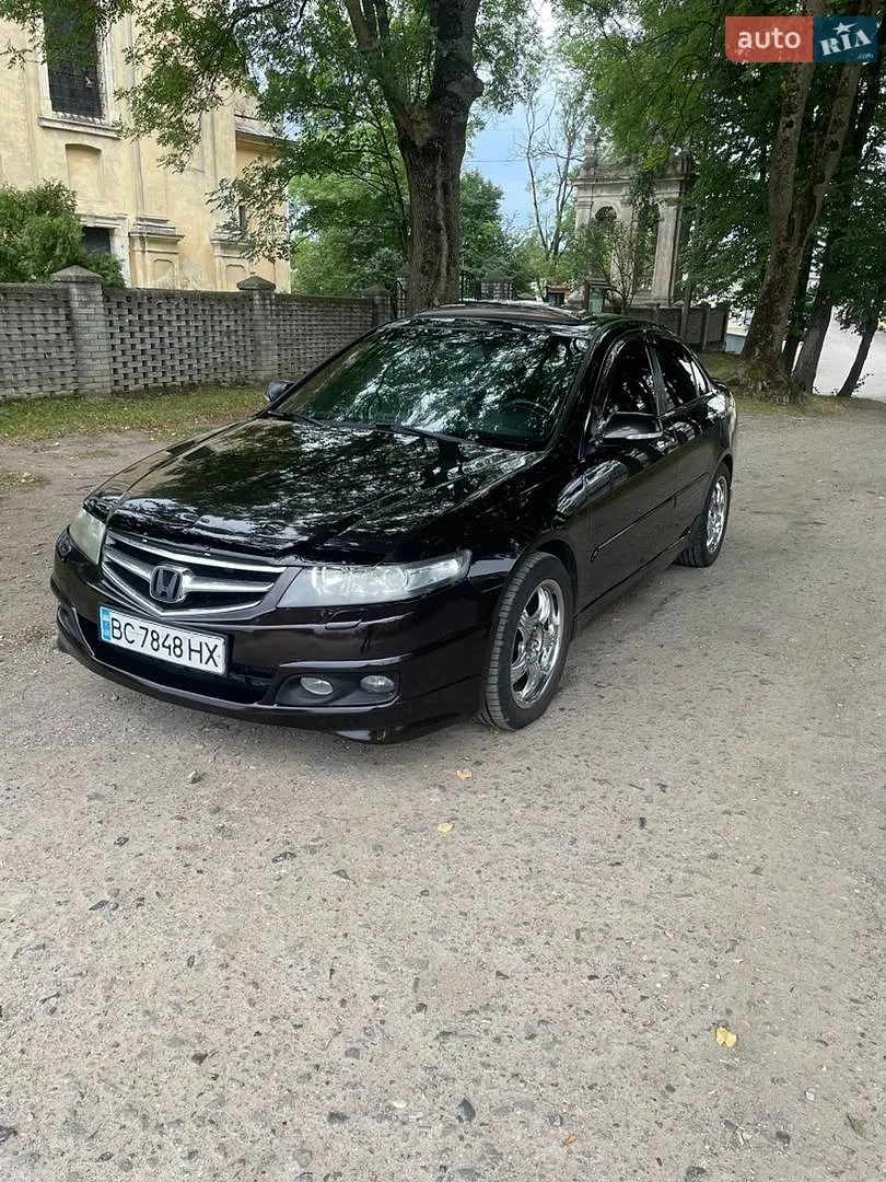 Honda Accord, 2006