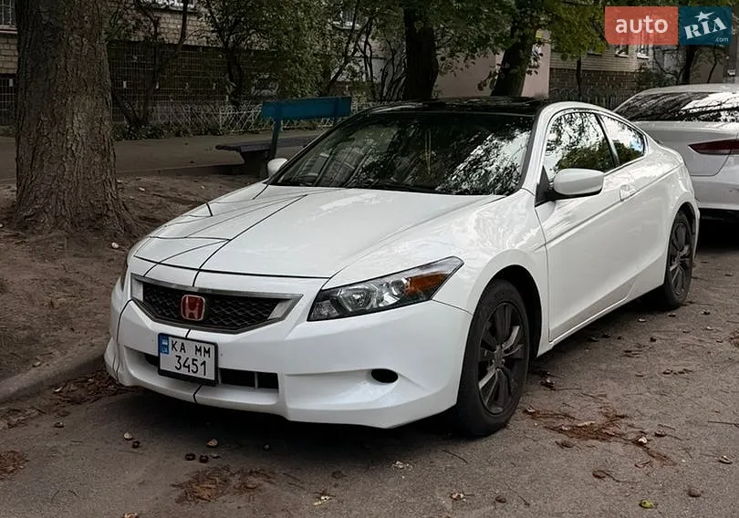 Honda Accord, 2010