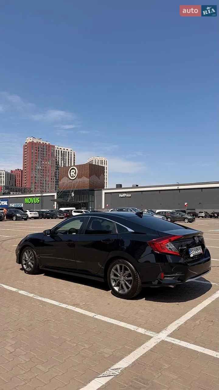 Honda Civic 2019 — 1