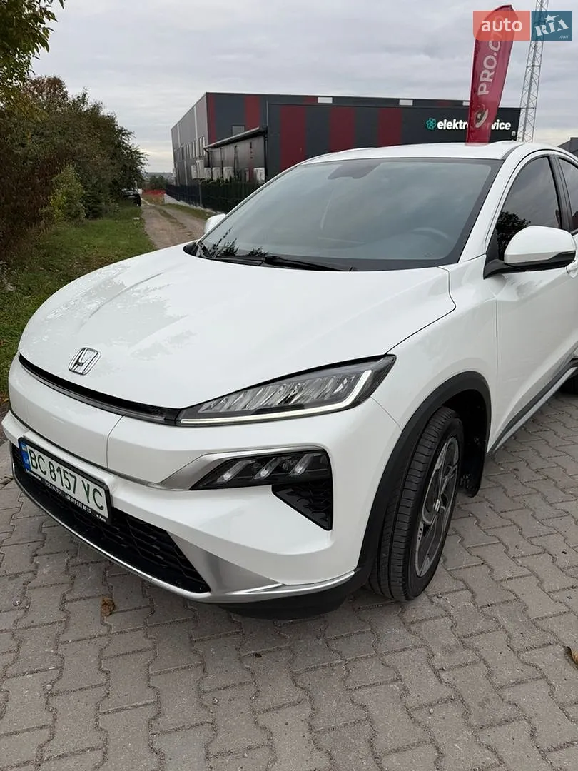 Honda M-NV, 2024