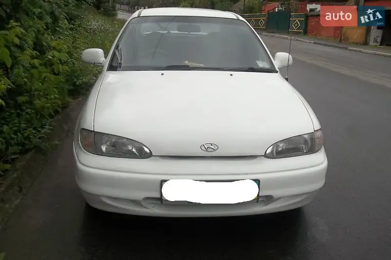 Hyundai Accent, 1994