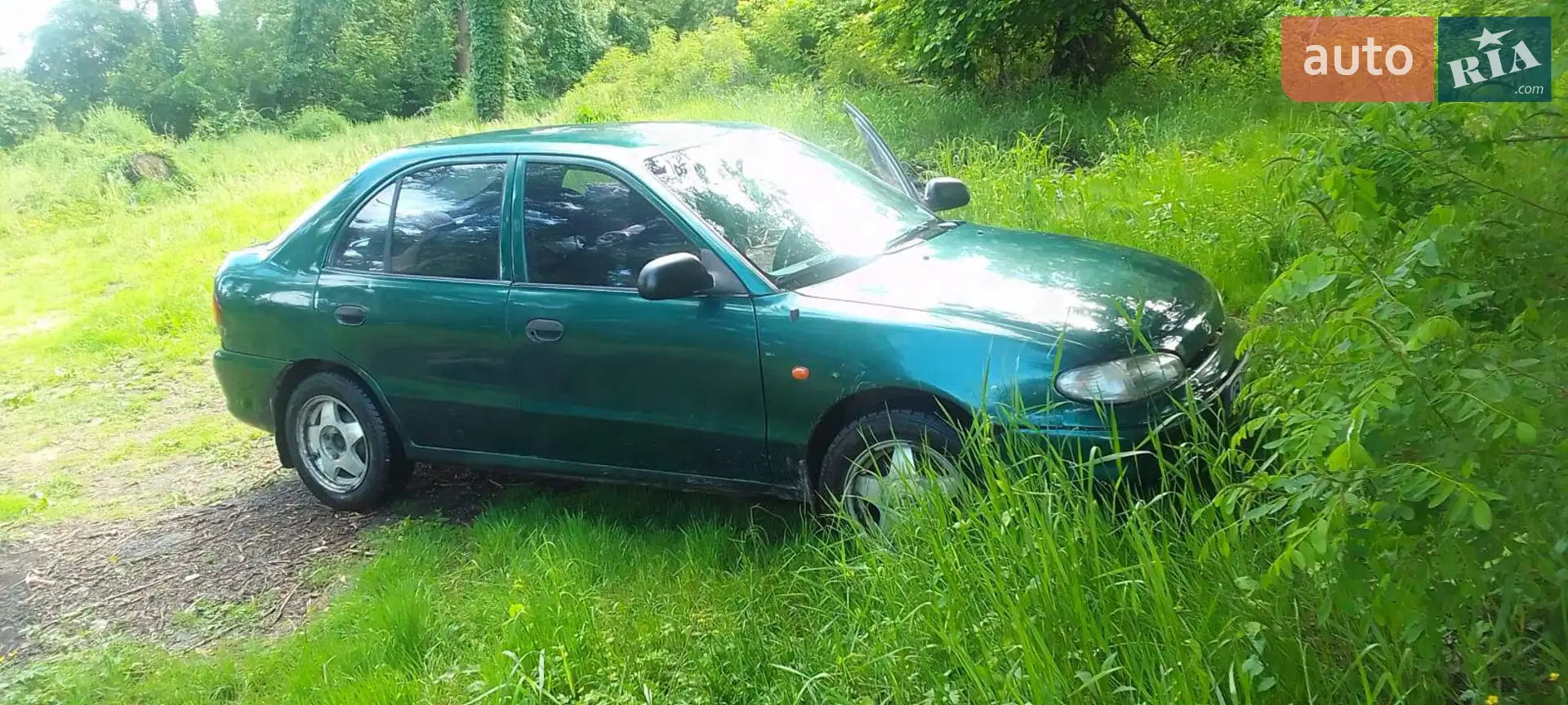 Hyundai Accent, 1996