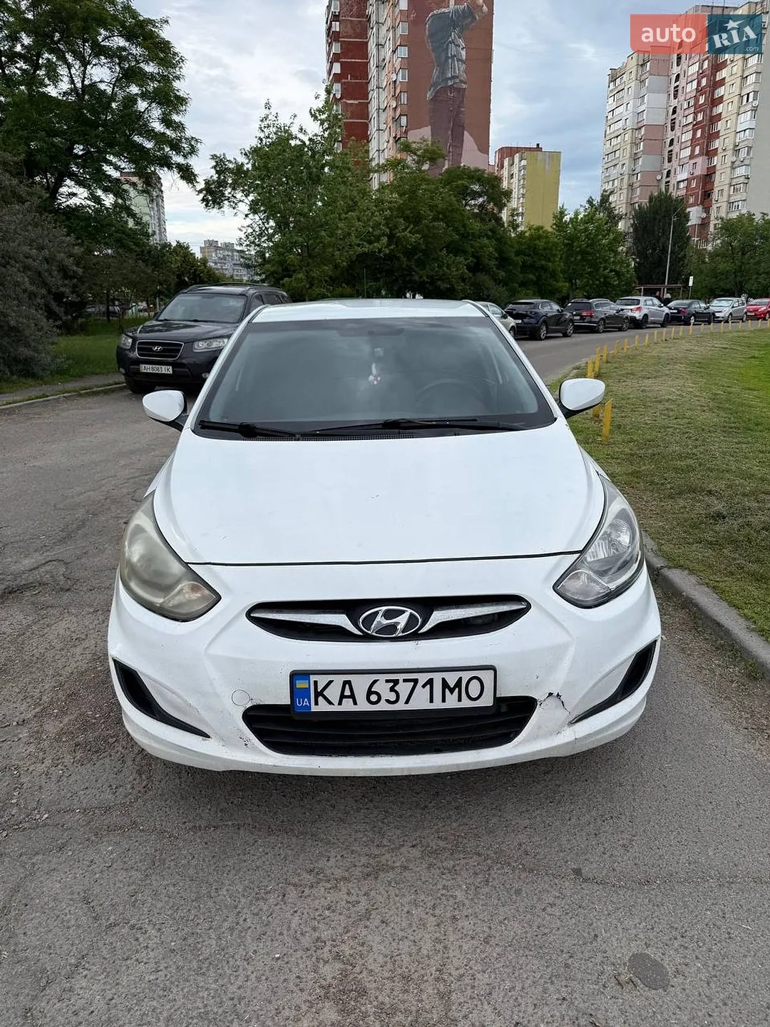 Hyundai Accent, 2012