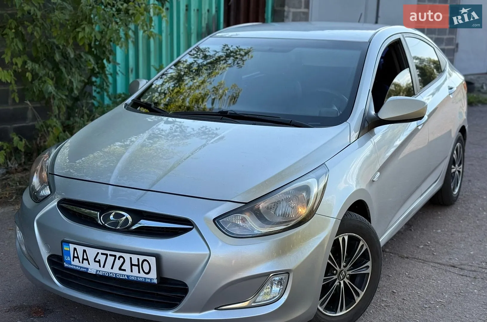 Hyundai Accent, 2011
