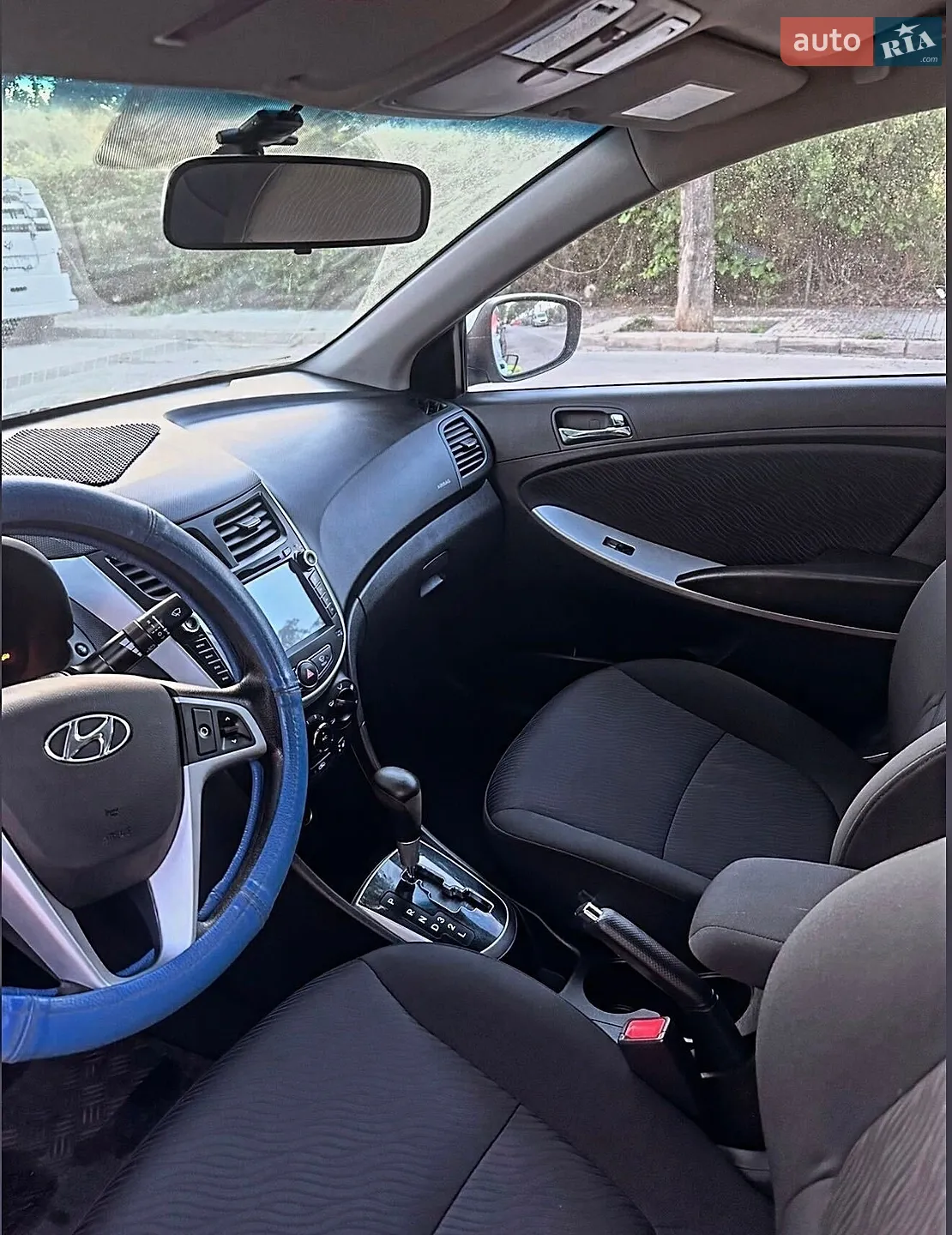 Hyundai Accent, 2012