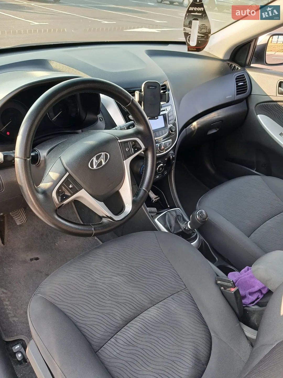 Hyundai Accent, 2013