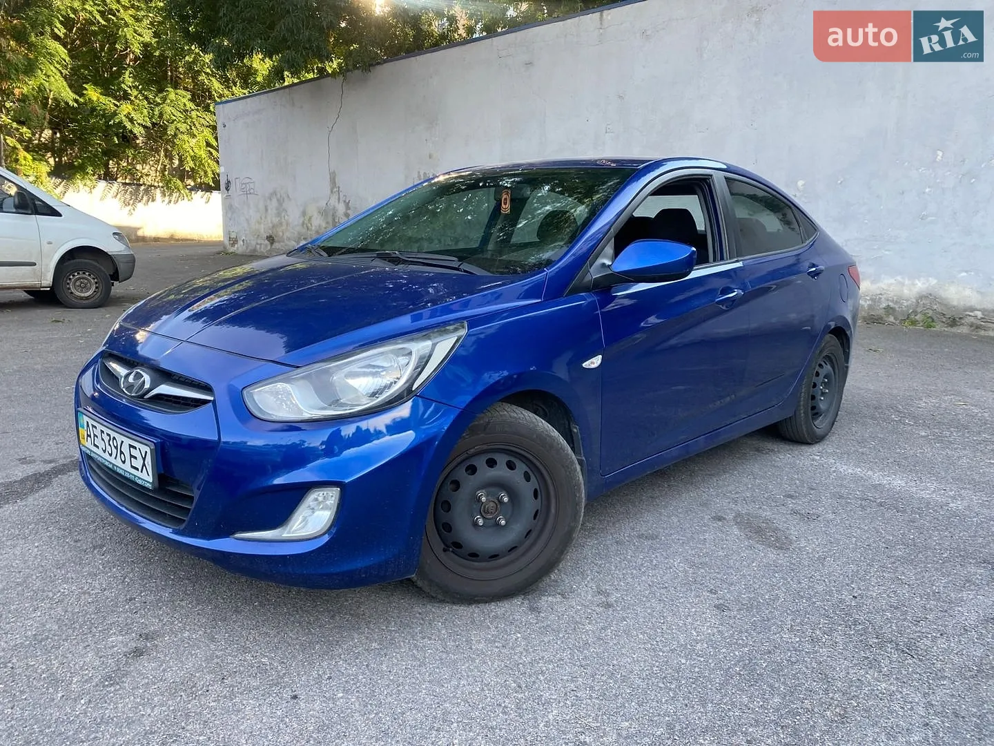 Hyundai Accent, 2011