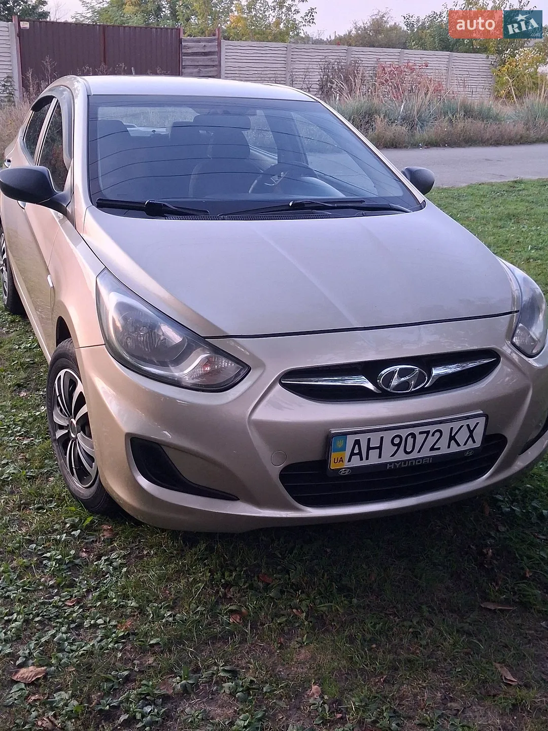 Hyundai Accent, 2012