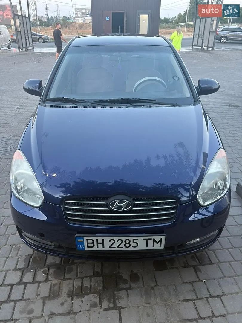 Hyundai Accent, 2009