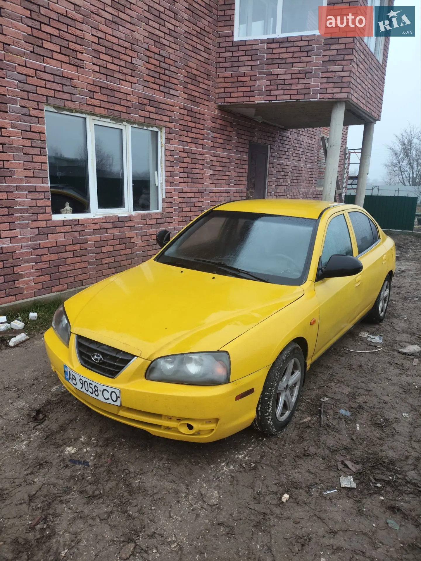 Hyundai Elantra, 2004