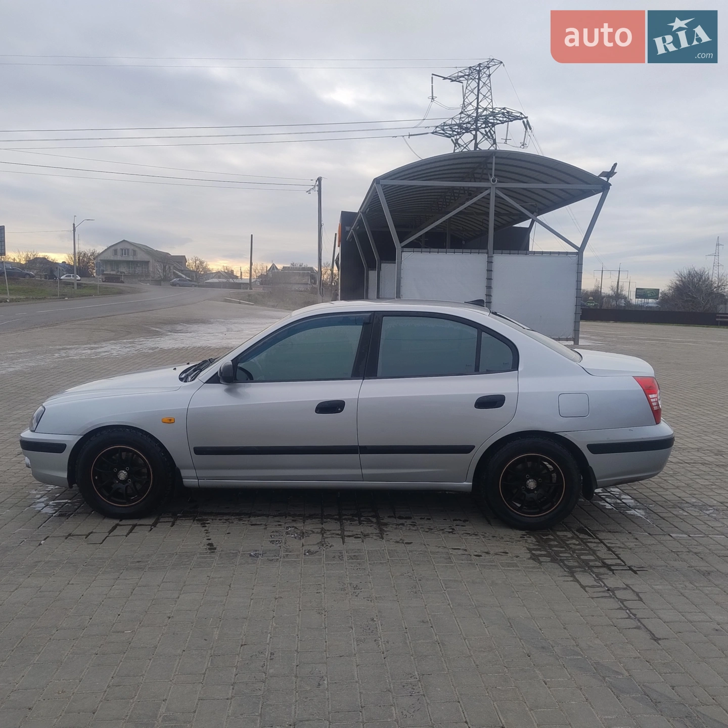 Hyundai Elantra, 2005