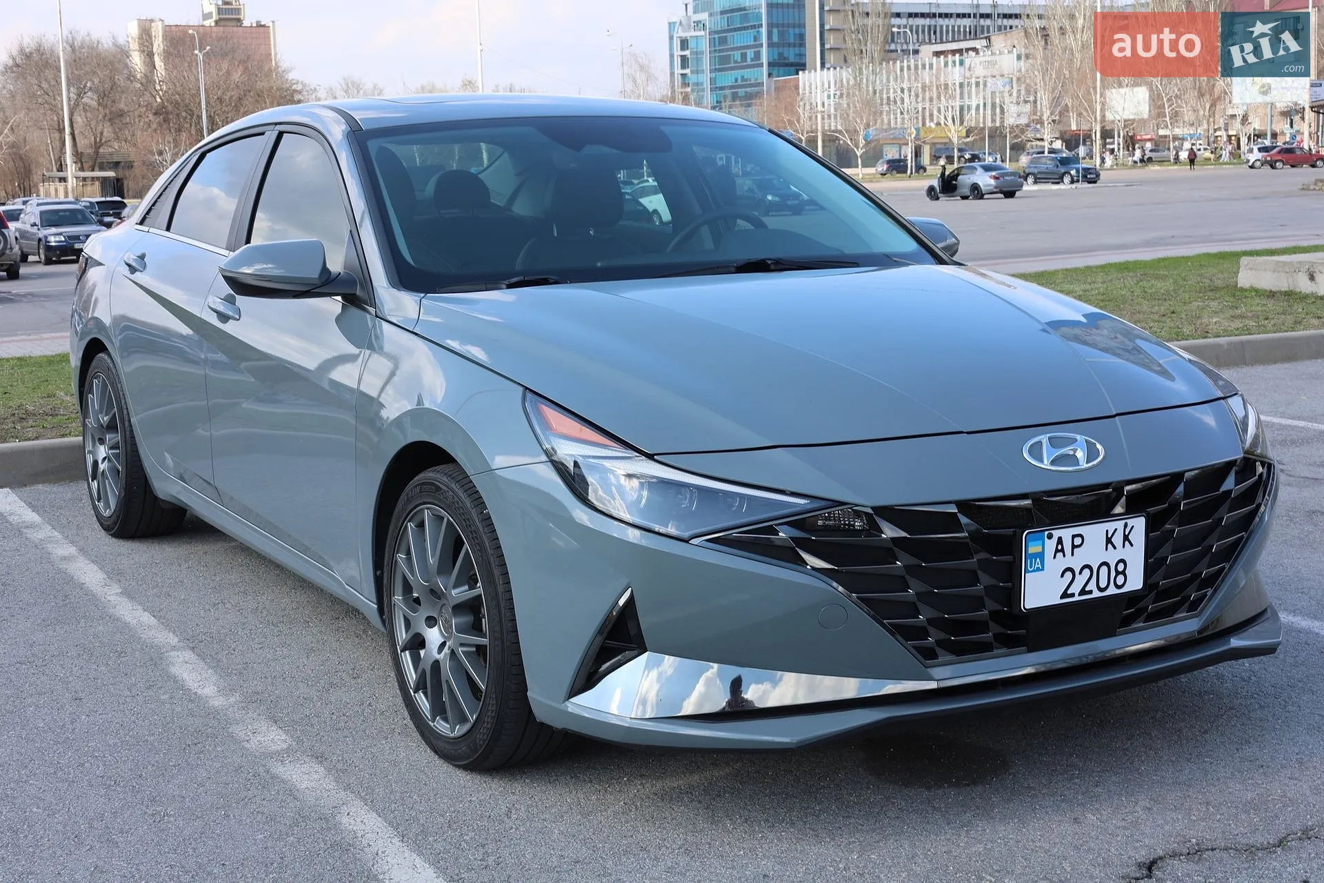 Hyundai Elantra, 2022