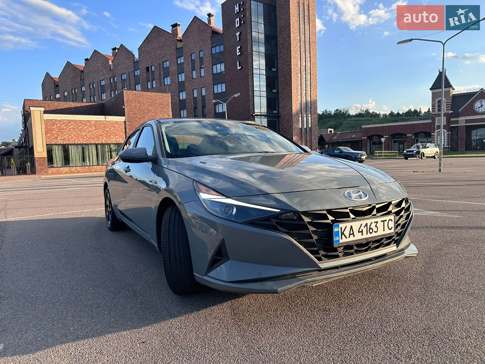 Hyundai Elantra, 2022