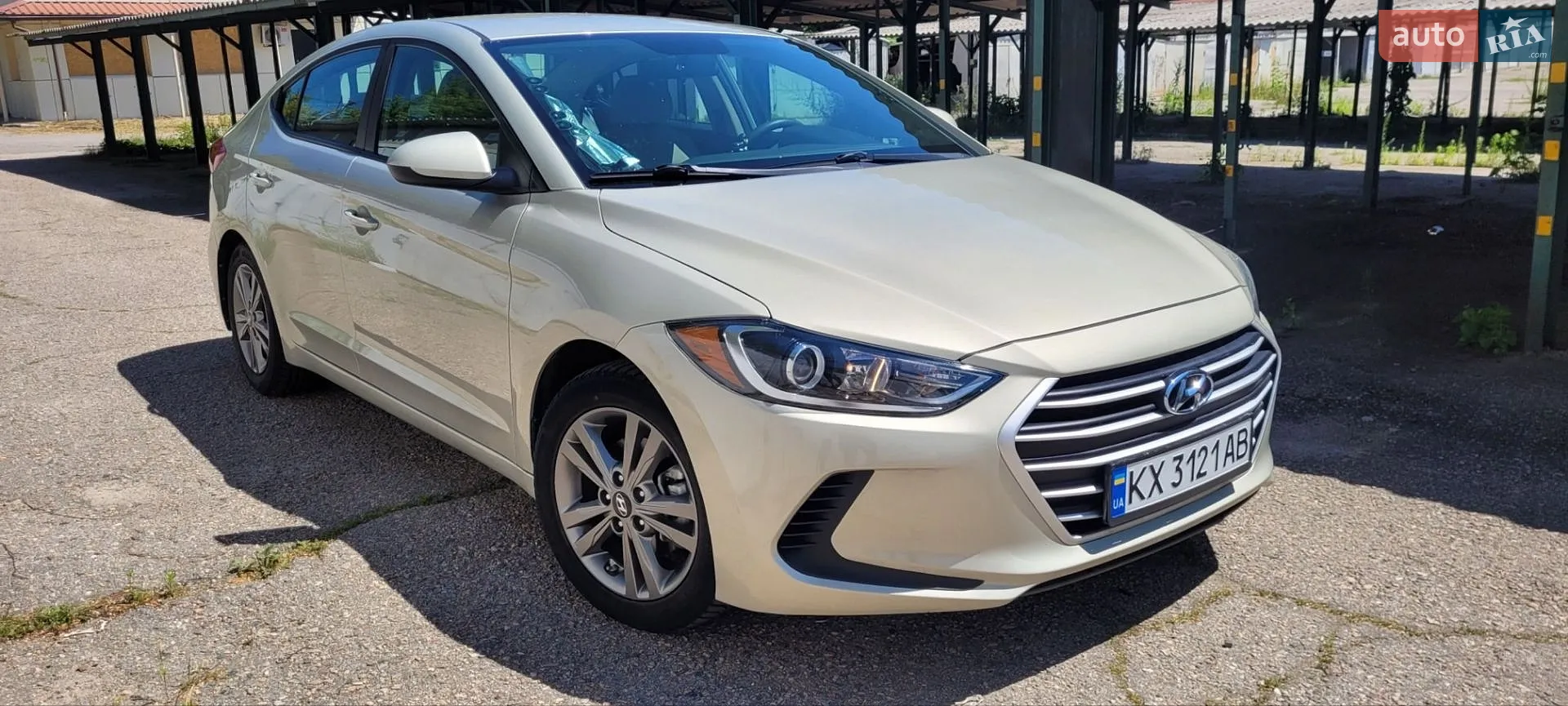 Hyundai Elantra, 2016