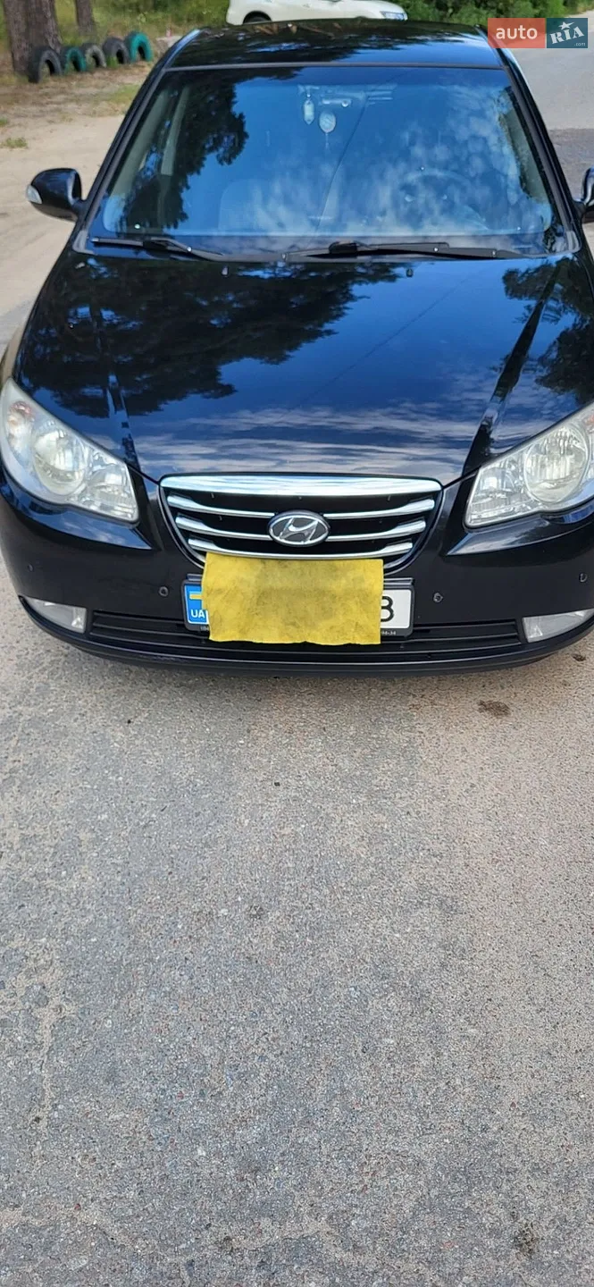 Hyundai Elantra, 2010