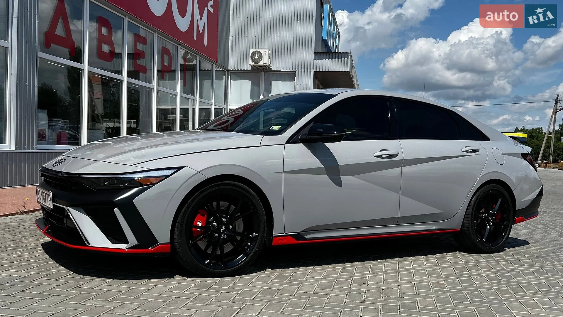 Hyundai Elantra, 2024