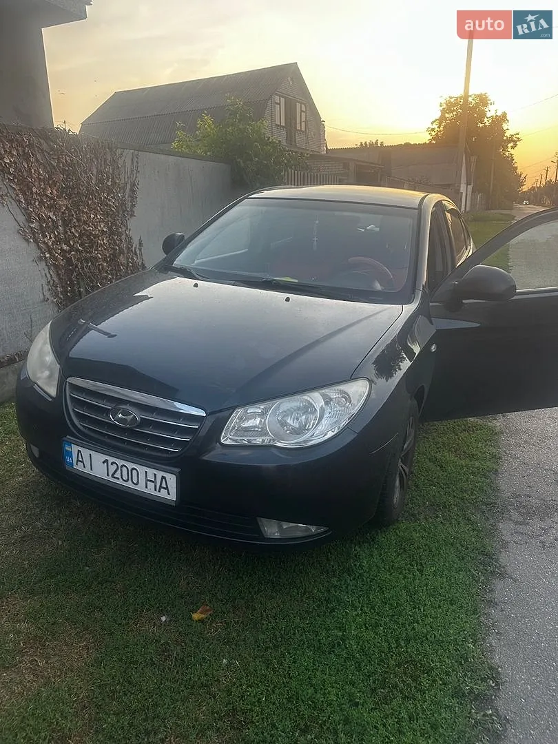 Hyundai Elantra, 2008
