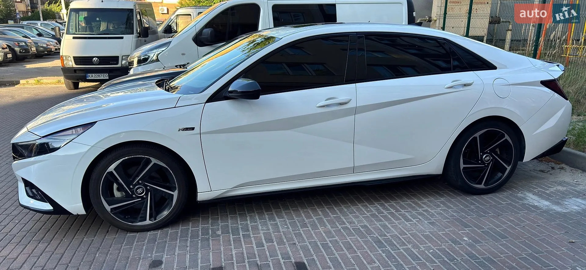 Hyundai Elantra, 2022