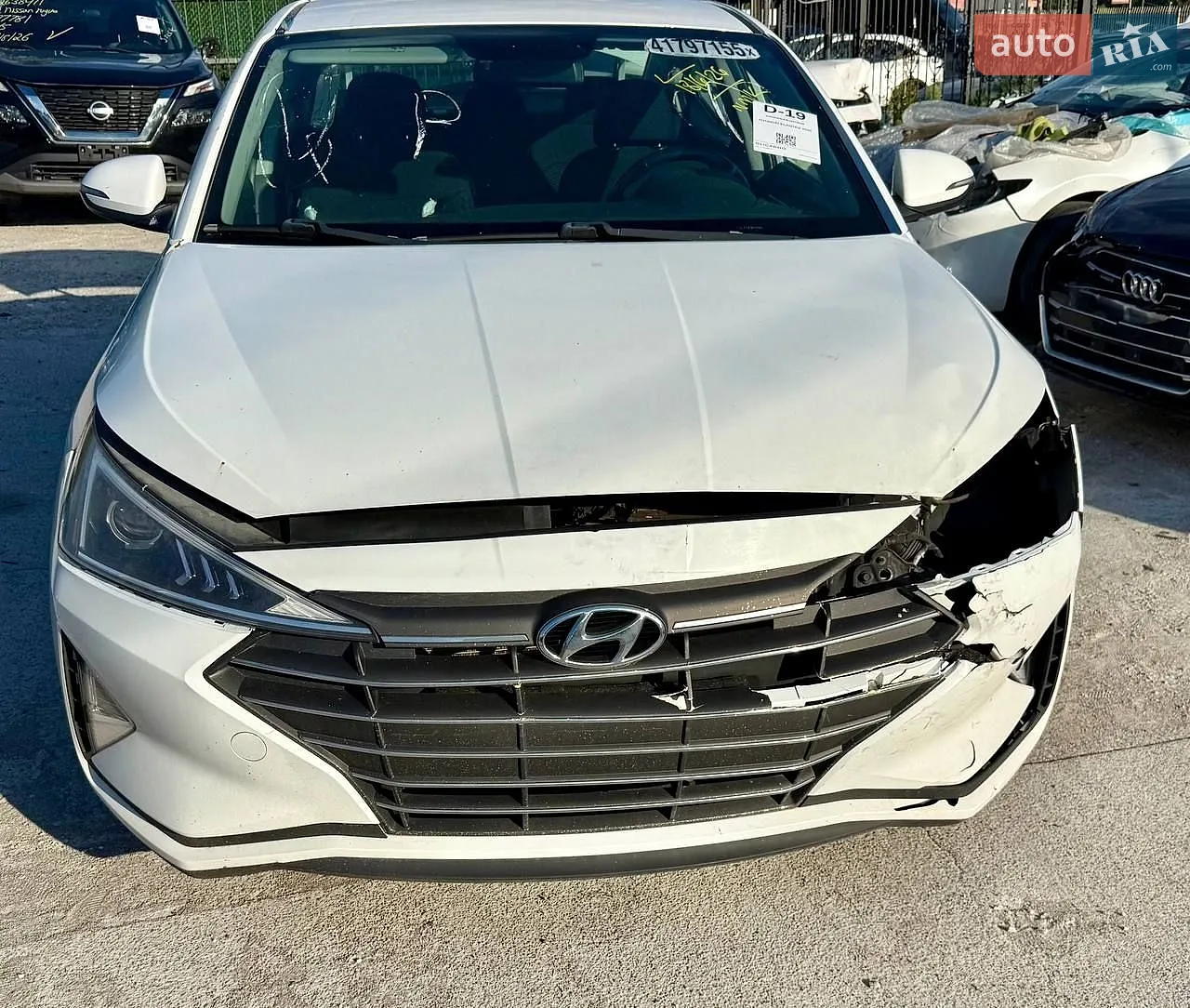 Hyundai Elantra, 2019
