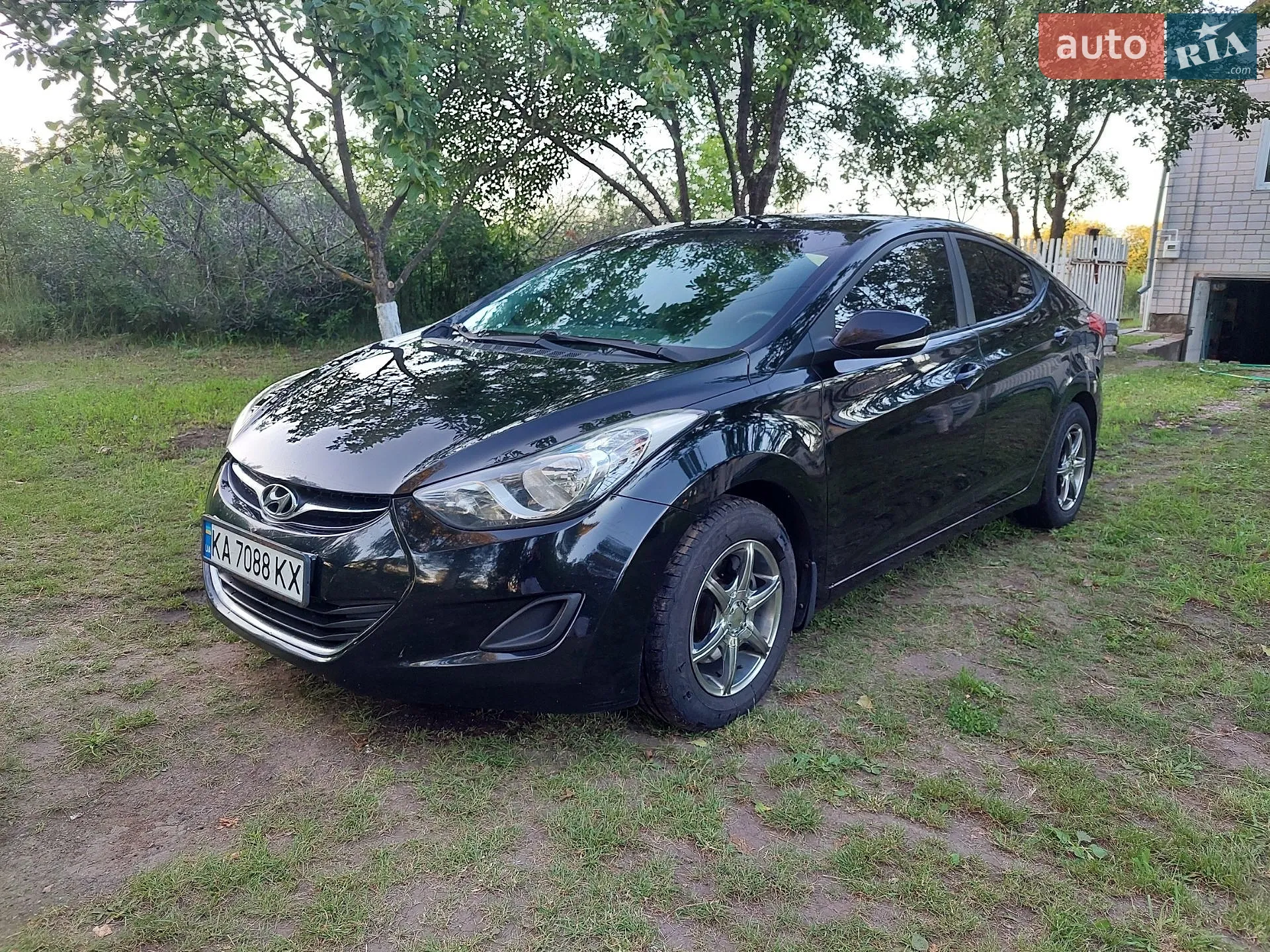 Hyundai Elantra, 2011