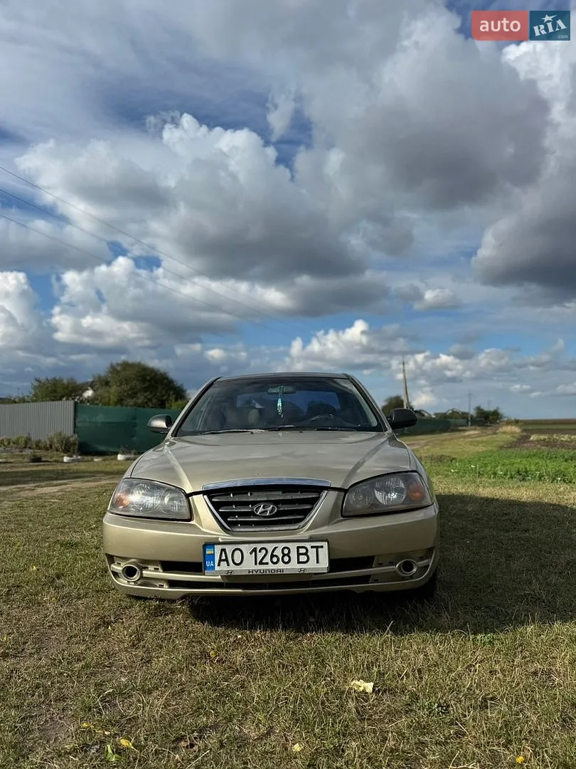 Hyundai Elantra, 2003