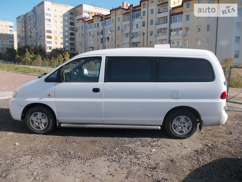 Hyundai H-1, 2004