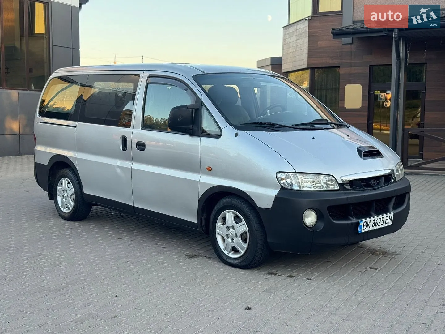 Hyundai H-1, 2003