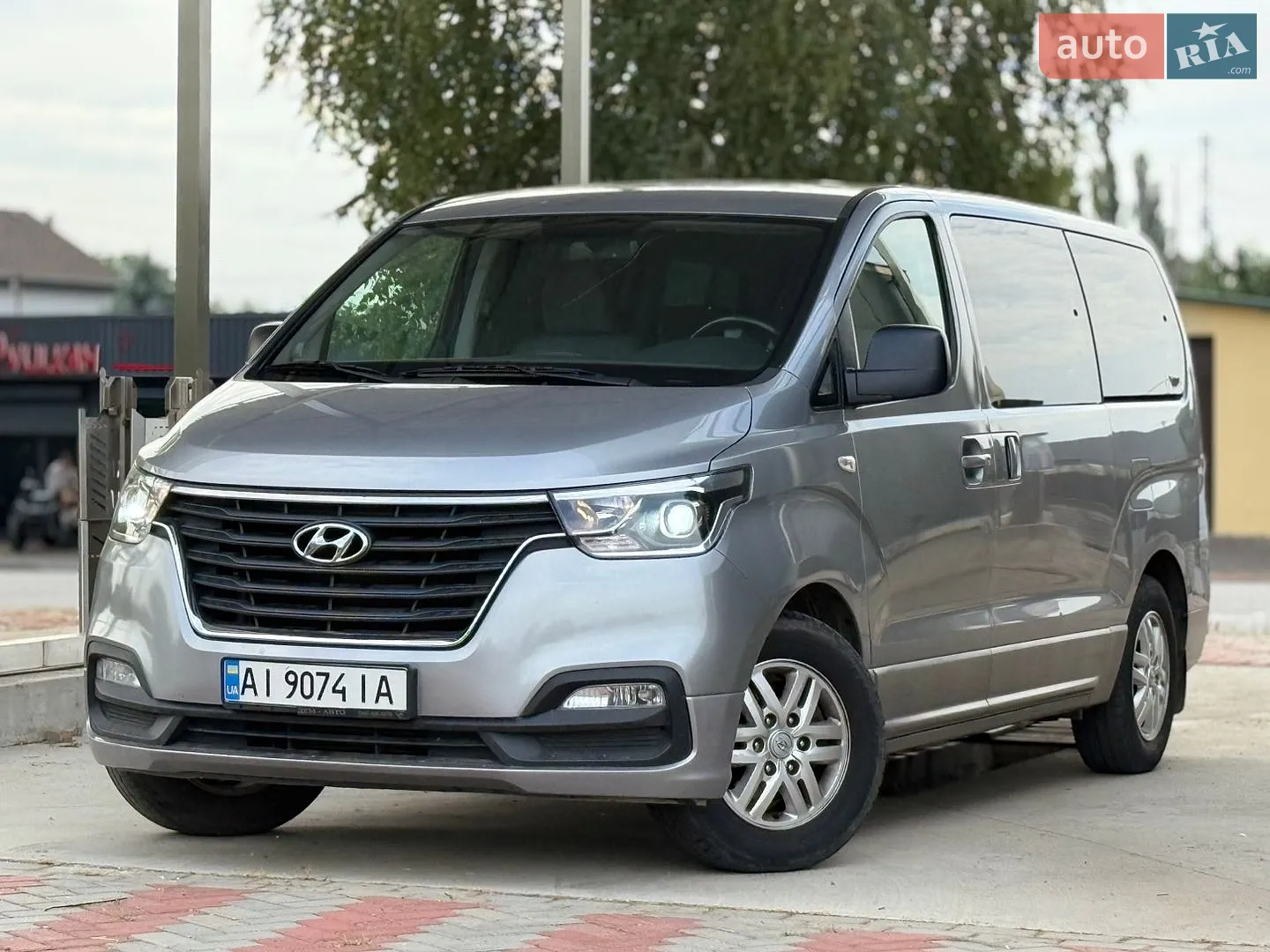Hyundai H-1, 2019