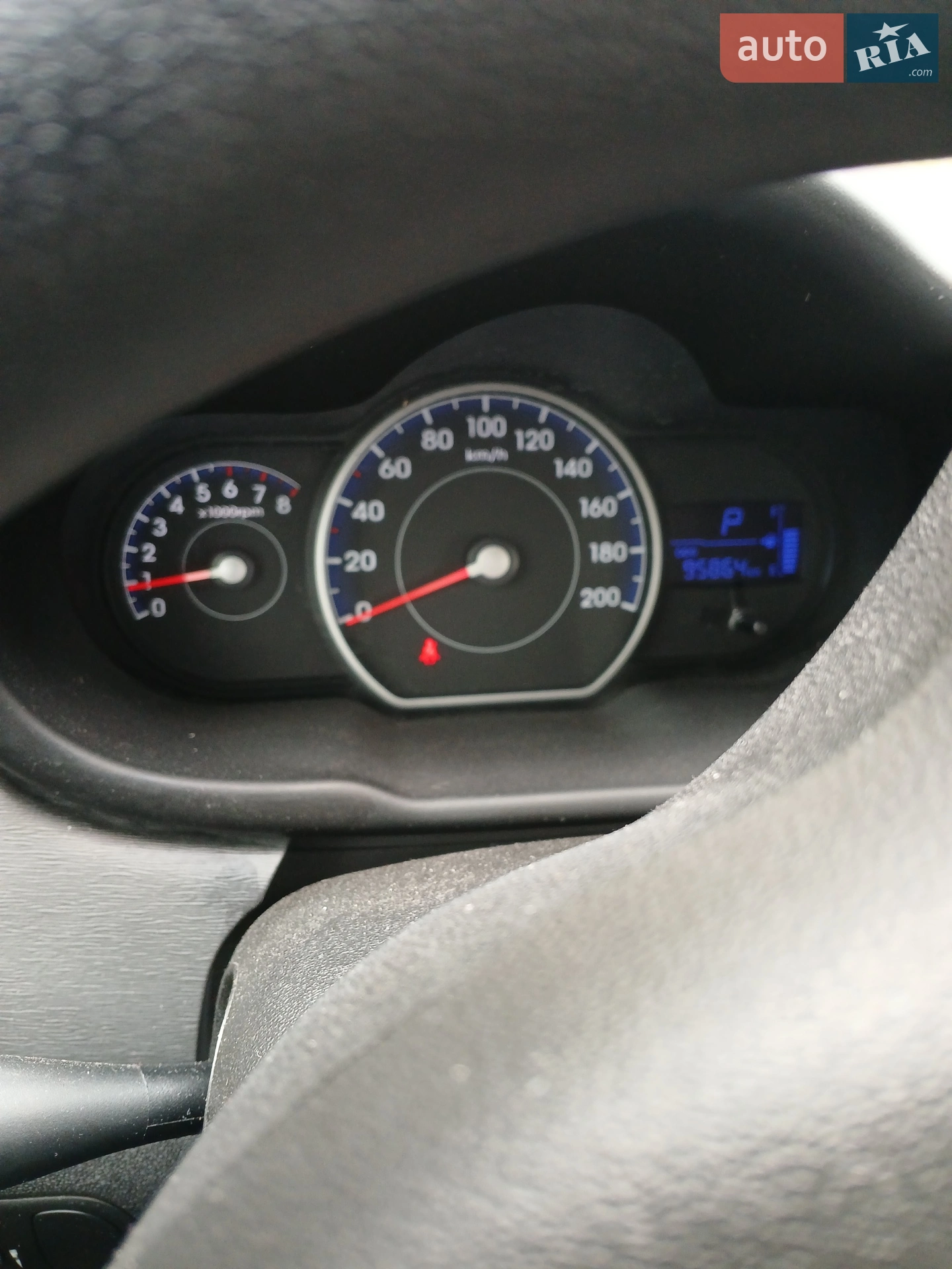 Hyundai i10, 2013
