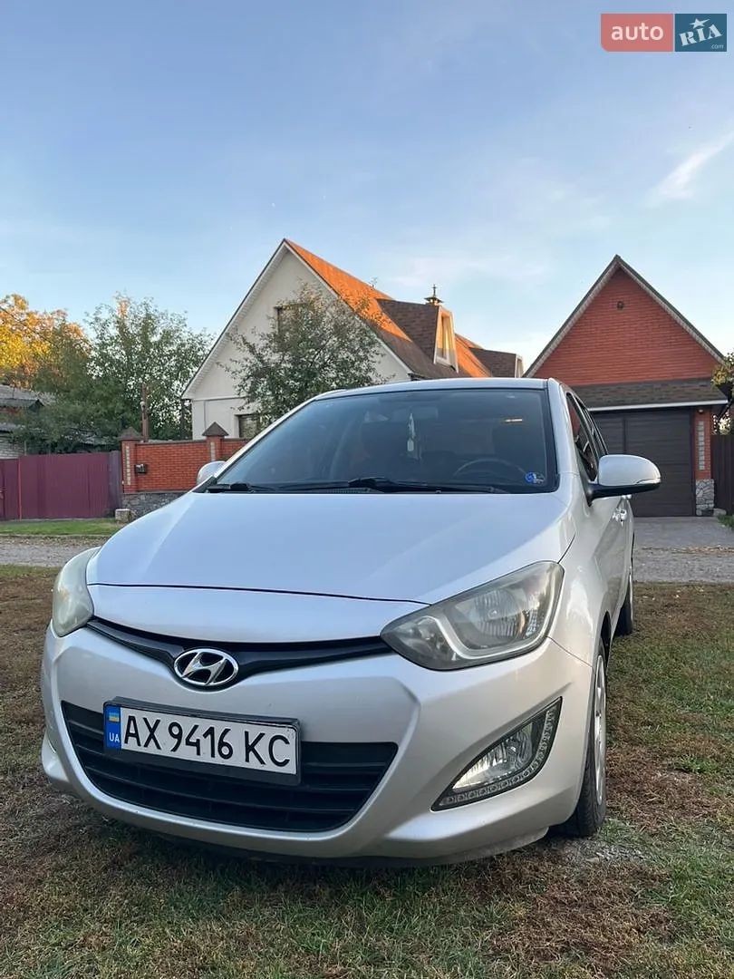 Hyundai i20, 2012