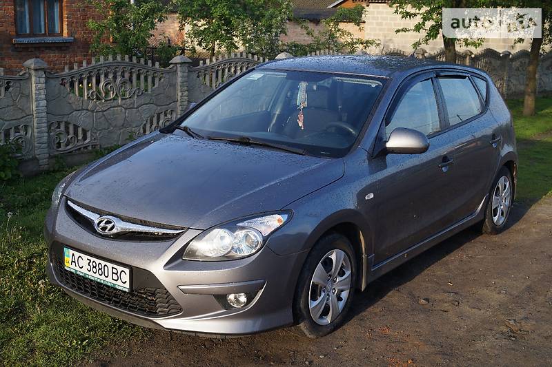 Hyundai i30, 2011